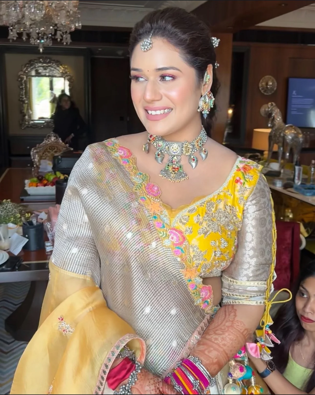 bridal-sangeet-makeup-services
