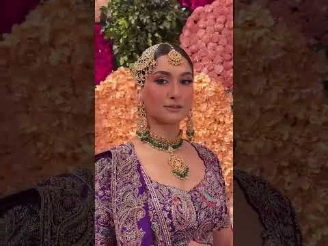 Kajol R Paswwan makeup video preview.